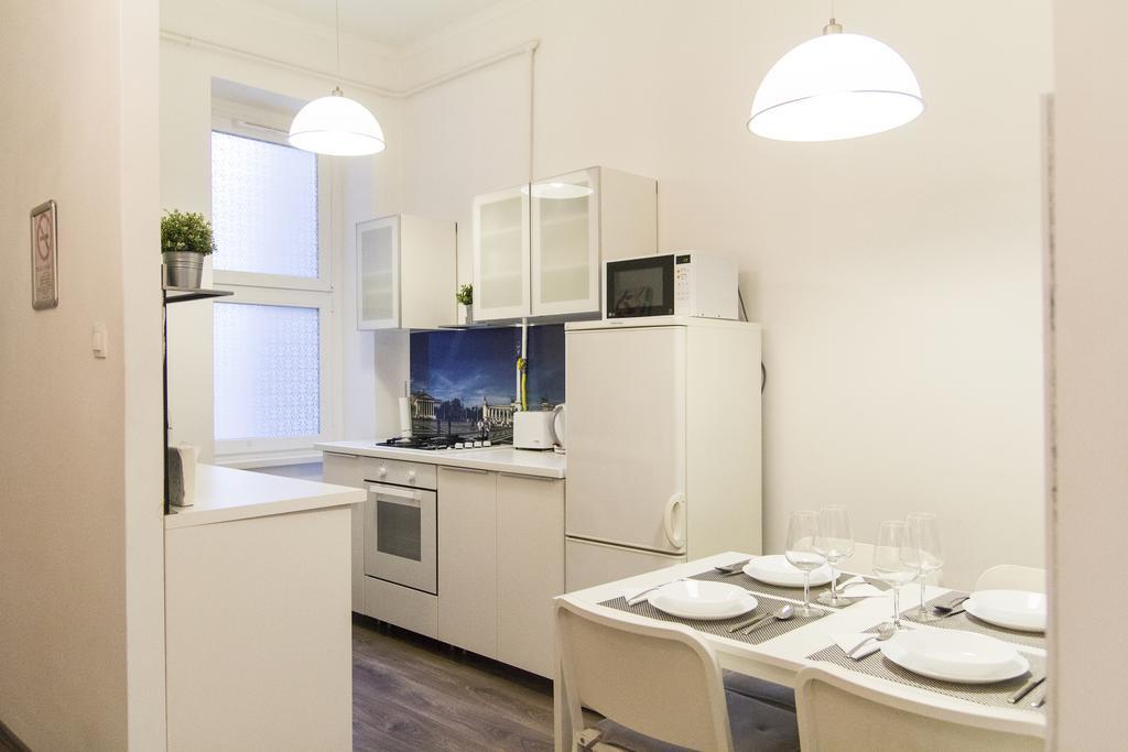Bright 2Br&Ac Apt At Astoria 부다페스트 외부 사진